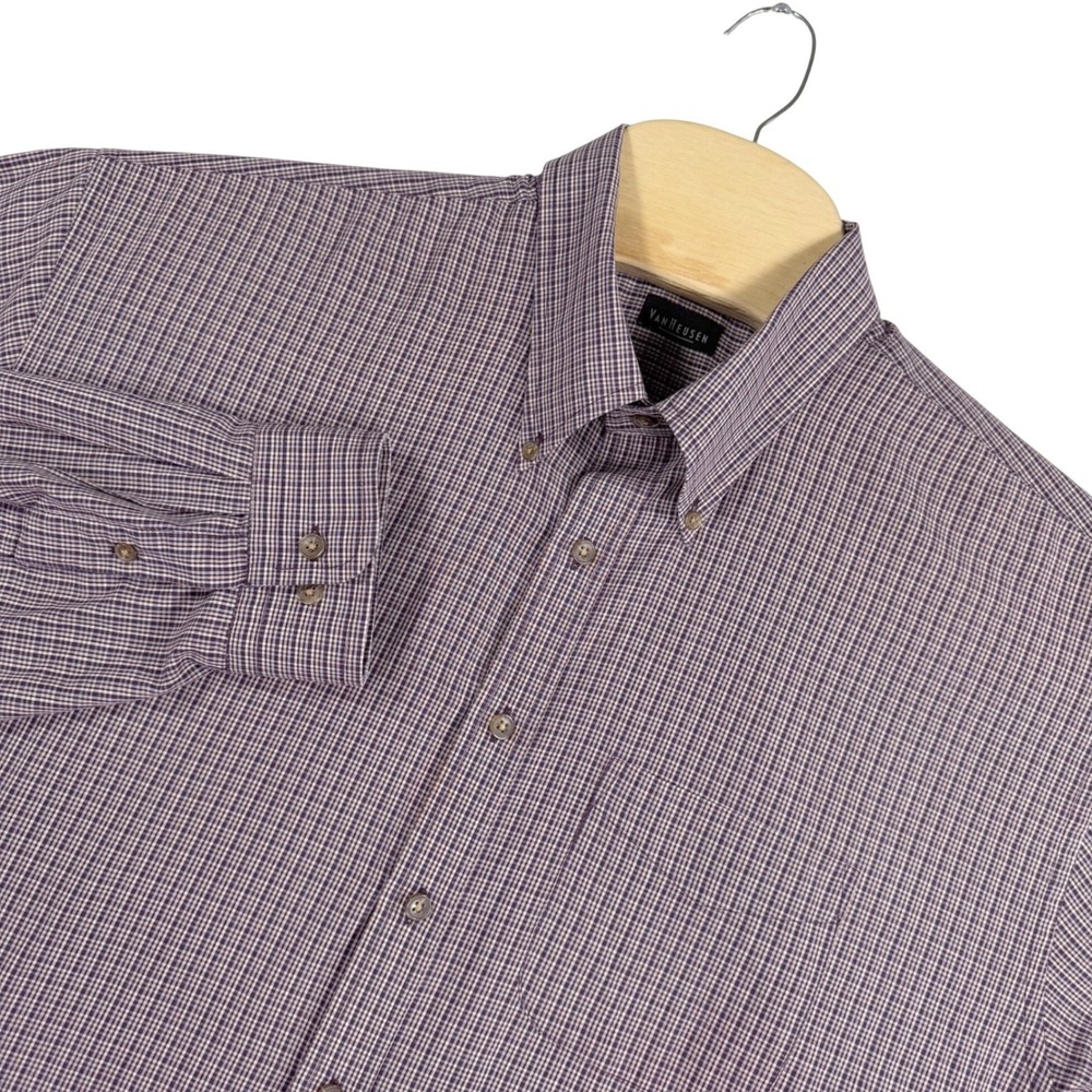 Van Heusen Button Down Shirt‎ Mens XL Purple Plaid Wrinkle Free Stain Shield